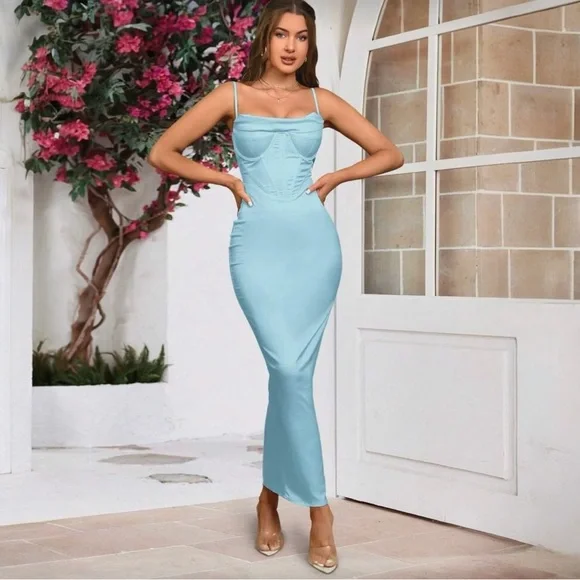 Spaghetti Strap Bodycon Maxi Dress - S - Picture 4 of 12